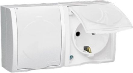 Simon15 Aqua Розетка двойная 2Р+Е Schuko со шторками с крышкой полупр. IP54 16А 250В винт.зажим S15A белый