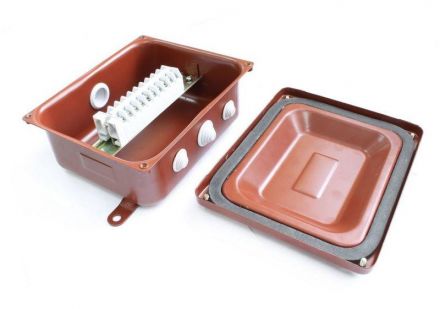 КМ 43-10 У2 IP43 пирамидки PVC ЗЭТА коробка клеммная